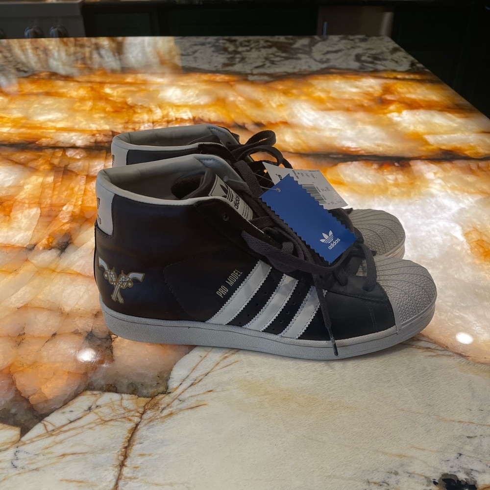 Adidas Pro Model Pistol Pete Maravich Ltd Edition 10.5 RARE 10 1/2 NWT NO BOX